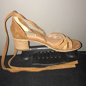 Steve Madden lace up sandals!!
